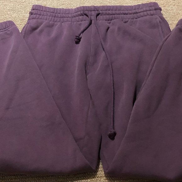 Aritzia Pants - Aritzia Purple Boyfriend Sweatpants